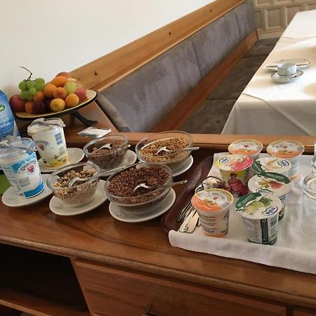 Garni Maria Hotel Vahrn Екстериор снимка